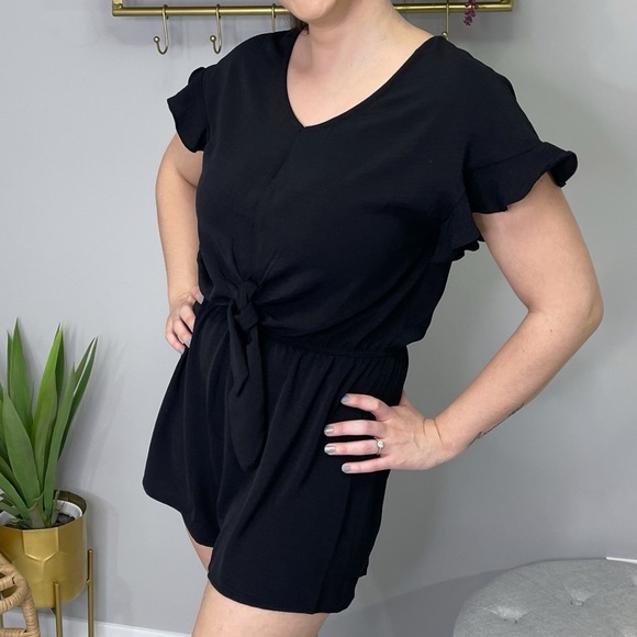 Black Ruffle Sleeve Romper -  1X & 3X - Picture 2 of 3